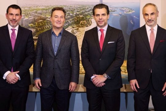 LAMDA_ΙΑΤΡΙΚΟ ΚΕΝΤΡΟ - Υπογραφή συμφωνίας